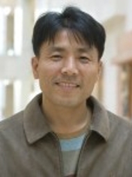 교사 김봉수사진