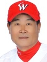 야구코치 김대진사진