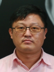 대학교수 김대성사진