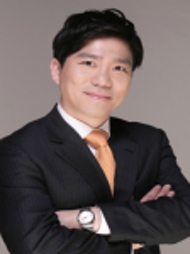 변호사 김남주사진