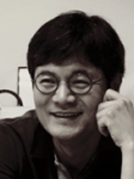 대학교수 김동빈사진
