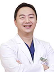 의사 김정섭사진