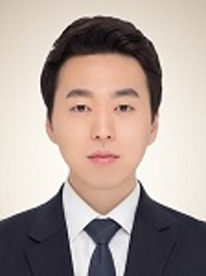 변호사 김성수사진