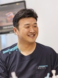 의사 김민상사진