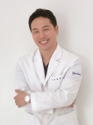 의사 김종우사진