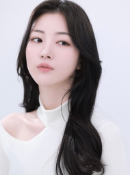 가수 김예현사진