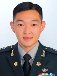 육군 김광석사진