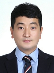 기술사 김재홍사진
