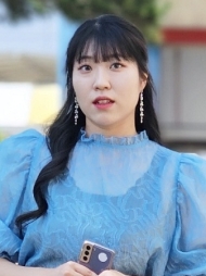 가수 김유리사진