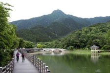 자연의 신비를 찾아 금오산도립공원으로,경상북도 구미시,명물,여행기사,트래블아이