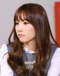 최근 갈색 머리 미소녀 태연.gif - 뽐뿌:연예인포럼 최근 갈색 머리 미소녀 태연.gif