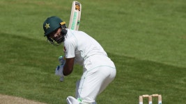 PAK 357/7  (99.0 ov, Asad Shafiq 135*, Mohammad Amir 12*, JJ Cobb 0/23) - Stumps | Match Report | ESPNCricinfo