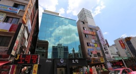 Philstay Dongdaemun 가격, 사진, 리뷰, 주소입니다.  대한민국 찾기 및  대한민국 에 호스텔 및 호텔 예약. 저렴 한 숙박 시설, 이코노미... 