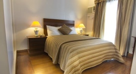 VIP Suite Hotel 가격, 사진, 리뷰, 주소입니다.  필리핀 Find and book Hotels & Hostels in Philippines. Cheap, Economy class... 