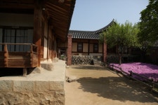 한국고문서자료관 ::: 삶의 공간과 유물유적