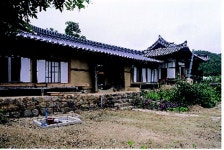 한국고문서자료관 ::: 소장고문서 특징