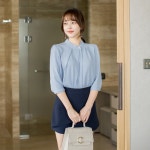아뜨랑스 - bs2693 우아한 진주버튼 포인트의 핀턱주름 7부 블라우스 blouse bs2693 우아한 진주버튼 포인트의 핀턱주름 7부 블라우스... 