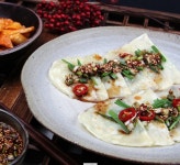 엄마손야채만두 교동 납작만두 원조형 300g [4개] : 에누리 가격비교