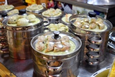 별별골목 > 인현시장먹거리골목 | 별별시장&별별여행 ┃ 여행문화의 새로운 트렌드를 만들다 별별골목 > 인현시장먹거리골목