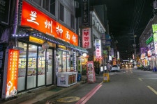 별별골목 > 자양동 중국음식골목(건대 양꼬치거리) | 별별시장&별별여행 ┃ 여행문화의 새로운 트렌드를 만들다 별별골목 > 자양동 중국음식골목... 