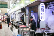 별별골목 > 중앙시장 소머리국밥골목 | 별별시장&별별여행 ┃ 여행문화의 새로운 트렌드를 만들다 별별골목 > 중앙시장 소머리국밥골목