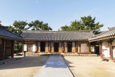 별별여행 > 김해수로왕릉 | 별별시장&별별여행 ┃ 여행문화의 새로운 트렌드를 만들다 별별여행 > 김해수로왕릉