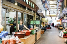 전국별별시장 > 미나리광시장(수원 남문시장연합) | 별별시장&별별여행 ┃ 여행문화의 새로운 트렌드를 만들다 전국별별시장 > 미나리광시장(수원... 