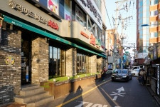 별별골목 > 성남동호프골목(젊음의거리 내) | 별별시장&별별여행 ┃ 여행문화의 새로운 트렌드를 만들다 별별골목 > 성남동호프골목(젊음의거리 내)