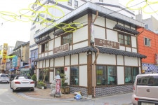 별별여행 > 익산문화예술의거리 | 별별시장&별별여행 ┃ 여행문화의 새로운 트렌드를 만들다 별별여행 > 익산문화예술의거리