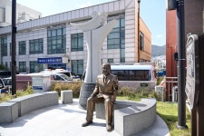 별별여행 > 영도대교 | 별별시장&별별여행 ┃ 여행문화의 새로운 트렌드를 만들다 별별여행 > 영도대교