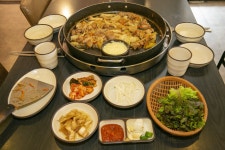 전국별별시장 스토어 > 아띠춘천닭갈비 | 별별시장&별별여행 ┃ 여행문화의 새로운 트렌드를 만들다 전국별별시장 스토어 > 아띠춘천닭갈비