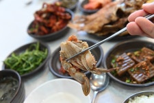 별별여행 추천스토어 > 생생게장백반 고현점 | 별별시장&별별여행 ┃ 여행문화의 새로운 트렌드를 만들다 별별시장&별별여행 ┃ 여행문화의... 