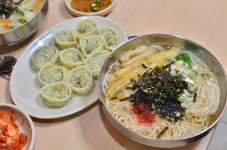 전국별별시장 스토어 > 수목식당 | 별별시장&별별여행 ┃ 여행문화의 새로운 트렌드를 만들다 전국별별시장 스토어 > 수목식당