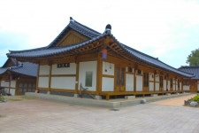 별별여행 > 공주한옥마을 | 별별시장&별별여행 ┃ 여행문화의 새로운 트렌드를 만들다 별별여행 > 공주한옥마을