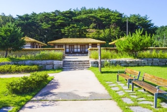 별별여행 > 이명박대통령고향집 | 별별시장&별별여행  여행문화의 새로운 트렌드를 만들다 별별여행 > 이명박대통령고향집