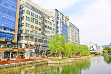 별별여행 > 커널웨이수변공원 | 별별시장&별별여행 ┃ 여행문화의 새로운 트렌드를 만들다 별별여행 > 커널웨이수변공원