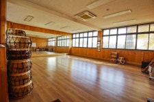 별별여행 > 웃다리문화촌 | 별별시장&별별여행 ┃ 여행문화의 새로운 트렌드를 만들다 별별여행 > 웃다리문화촌