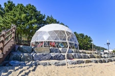 별별여행 > 죽도해수욕장 | 별별시장&별별여행 ┃ 여행문화의 새로운 트렌드를 만들다 별별여행 > 죽도해수욕장