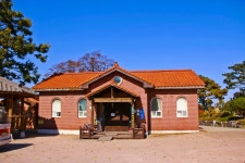 별별여행 > 대한성공회온수리성당 | 별별시장&별별여행 ┃ 여행문화의 새로운 트렌드를 만들다 별별여행 > 대한성공회온수리성당