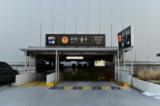 별별여행 > 서울로7017(야경) | 별별시장&별별여행 ┃ 여행문화의 새로운 트렌드를 만들다 별별여행 > 서울로7017(야경)