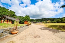 별별여행 > 포은정몽주선생묘 | 별별시장&별별여행 ┃ 여행문화의 새로운 트렌드를 만들다 별별여행 > 포은정몽주선생묘