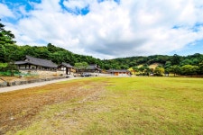 별별여행 > 포은정몽주선생묘 | 별별시장&별별여행 ┃ 여행문화의 새로운 트렌드를 만들다 별별여행 > 포은정몽주선생묘