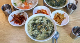 별별맛집 스토어 > 위미동백식당 | 별별시장&별별여행 ┃ 여행문화의 새로운 트렌드를 만들다 별별맛집 스토어 > 위미동백식당