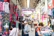 전국별별시장 > 수원영동시장(수원 남문시장연합) | 별별시장&별별여행 ┃ 여행문화의 새로운 트렌드를 만들다 전국별별시장 > 수원영동시장(수원... 