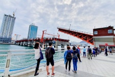 별별여행 > 영도대교 | 별별시장&별별여행 ┃ 여행문화의 새로운 트렌드를 만들다 별별여행 > 영도대교