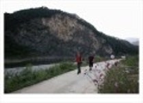 산행기 - ..............................  동강의 비경을 조망하는 산행.. . 동강 백 운 산..