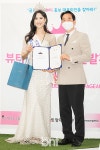 bnt포토 뷰티퀸코리아선발제전에서 기념촬영하는 진 조여은김두천... bnt포토 뷰티퀸코리아선발제전에서 기념촬영하는 진 조여은김두천 대표