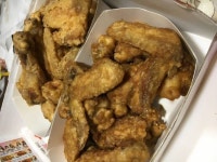 클리앙 > 모두의공원 > 이제야 집 도착해서 치킨시식!.jpg