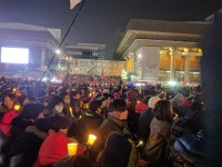 뽐뿌:자유게시판 - 현재 청와대 앞.jpg 현재 청와대 앞.jpg