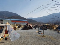 뽐뿌:캠핑포럼 - 단체장박  두달째... 단체장박  두달째...